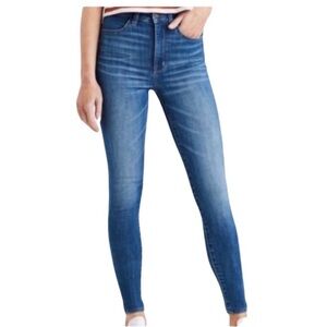 American Eagle Outfitters Super‎ Stretch Skinny Jeans Size 4 Medium Wash